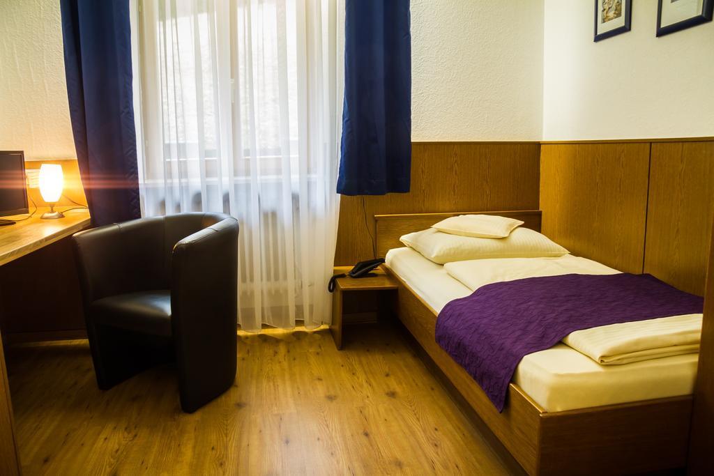 Hotel Waldlust B&B Schwandorf in Bayern Kültér fotó